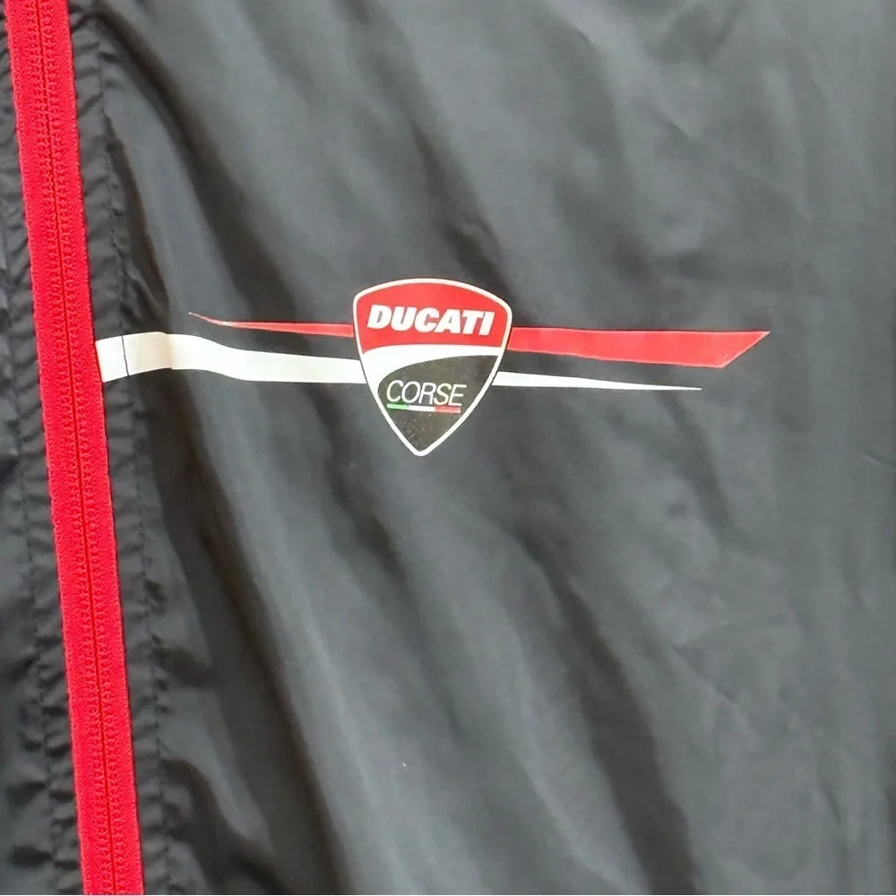 Ducati Corse nylon track jacket windbreaker zip up with packable hood size XL